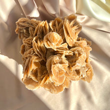 Load image into Gallery viewer, Desert Rose, 2091g