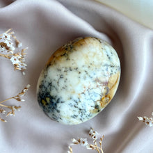 Ladda upp bild till gallerivisning, Dendritisk opal #5