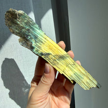 Load image into Gallery viewer, Flashy Labradorite Slab