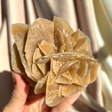 Load image into Gallery viewer, Desert Rose, 391 g