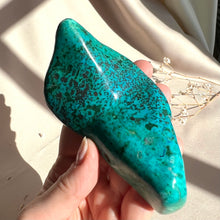 Load image into Gallery viewer, Shattuckite #5