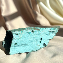 Ladda upp bild till gallerivisning, Chrysocolla Druzy #7