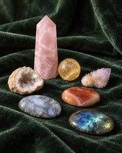 Load image into Gallery viewer, Crystal Advent Calendar - Limited edition 2026