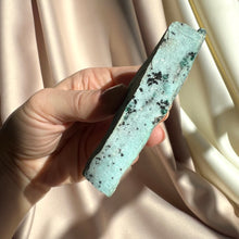 Ladda upp bild till gallerivisning, Chrysocolla Druzy #1