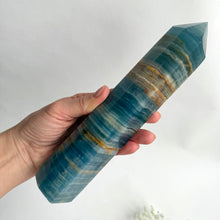 Load image into Gallery viewer, Blue Onyx Tower XL #1