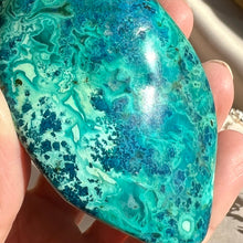 Load image into Gallery viewer, Shattuckite #4