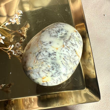 Ladda upp bild till gallerivisning, Dendritisk opal #1