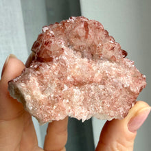 Load image into Gallery viewer, Lithium Quartz Druzy #6