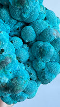 Load image into Gallery viewer, Chrysocolla on Malachite XL