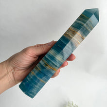 Load image into Gallery viewer, Blue Onyx Tower XL #1