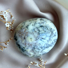 Ladda upp bild till gallerivisning, Dendritisk opal #3