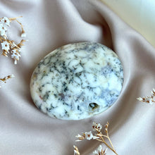 Ladda upp bild till gallerivisning, Dendritisk opal #1