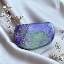 Load image into Gallery viewer, Stichtite #6