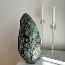 Load image into Gallery viewer, XXL Labradorite Statement Piece