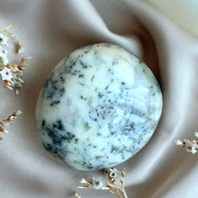 Ladda upp bild till gallerivisning, Dendritisk opal #3