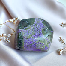 Load image into Gallery viewer, Stichtite #3