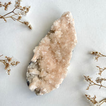 Load image into Gallery viewer, Heulandite 135g