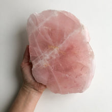Ladda upp bild till gallerivisning, XL Rosenkvartsfat Rå kant