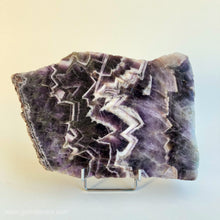 Ladda upp bild till gallerivisning, Chevron Ametist Skiva Stor