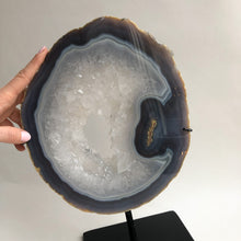 Ladda upp bild till gallerivisning, Agatskiva på stativ