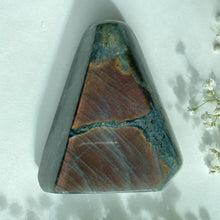 Ladda upp bild till gallerivisning, Solnedgångslabradorit polerad form, XL