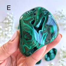 Ladda upp bild till gallerivisning, Malakit Jumbosten (du väljer)