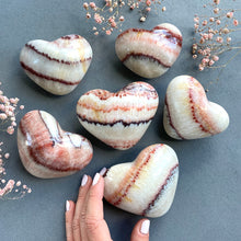 Load image into Gallery viewer, Dali Jasper Heart