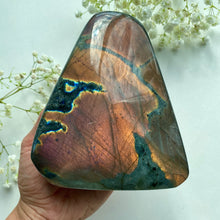 Ladda upp bild till gallerivisning, Solnedgångslabradorit polerad form, XL