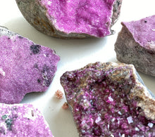 Load image into Gallery viewer, Cobalto-calcite Large