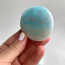 Ladda upp bild till gallerivisning, Karibisk blå kalcit jumbo, helblå