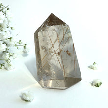 Ladda upp bild till gallerivisning, Rutilerad kvartskristallpunkt
