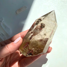 Ladda upp bild till gallerivisning, Rutilerad kvartskristallpunkt