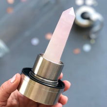 Ladda upp bild till gallerivisning, Flaska med rosenkvarts