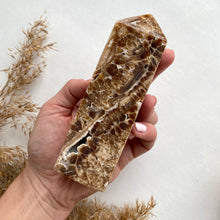 Load image into Gallery viewer, Chocolate Calcite Tower 13 cm