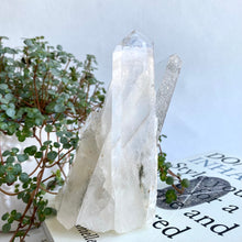 Load image into Gallery viewer, Himalaya Quartz Cluster #4
