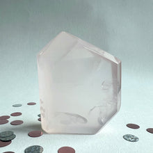 Ladda upp bild till gallerivisning, Girasolkvarts med regnbågar