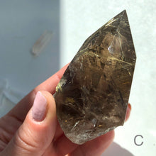 Ladda upp bild till gallerivisning, Rutilerad kvartskristallpunkt