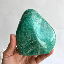 Ladda upp bild till gallerivisning, Amazonit stående fri form