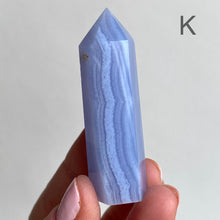Ladda upp bild till gallerivisning, Blå spetsagatkristallpunkt