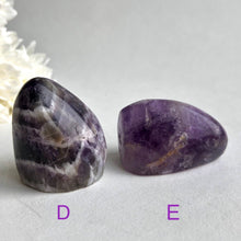 Ladda upp bild till gallerivisning, Stående form av Chevron-ametist, liten