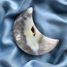 Ladda upp bild till gallerivisning, Agat Druzy Moon