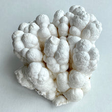 Load image into Gallery viewer, Calcite Cluster XL