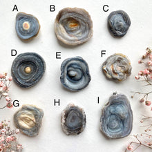 Load image into Gallery viewer, Chalcedony Rose