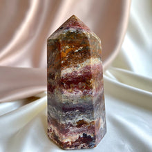 Ladda upp bild till gallerivisning, Röda havets Jasper-torn #3