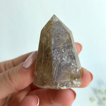 Ladda upp bild till gallerivisning, Rutilerad kvartskristallpunkt