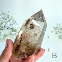 Ladda upp bild till gallerivisning, Rutilerad kvartskristallpunkt