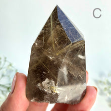Ladda upp bild till gallerivisning, Rutilerad kvartskristallpunkt