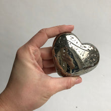 Load image into Gallery viewer, Pyrite Heart