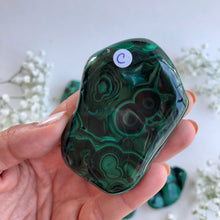 Ladda upp bild till gallerivisning, Malakit Jumbosten (du väljer)