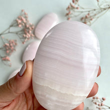 Ladda upp bild till gallerivisning, Rosa kalcit jumbosten